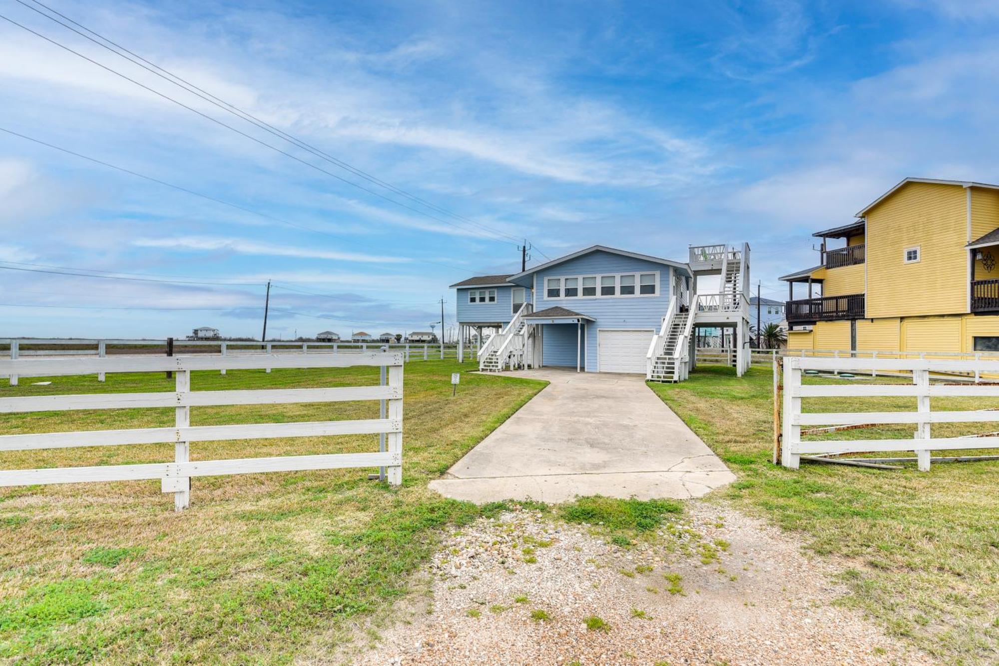 Modern Freeport Home Short Walk To Surfside Beach Exterior foto